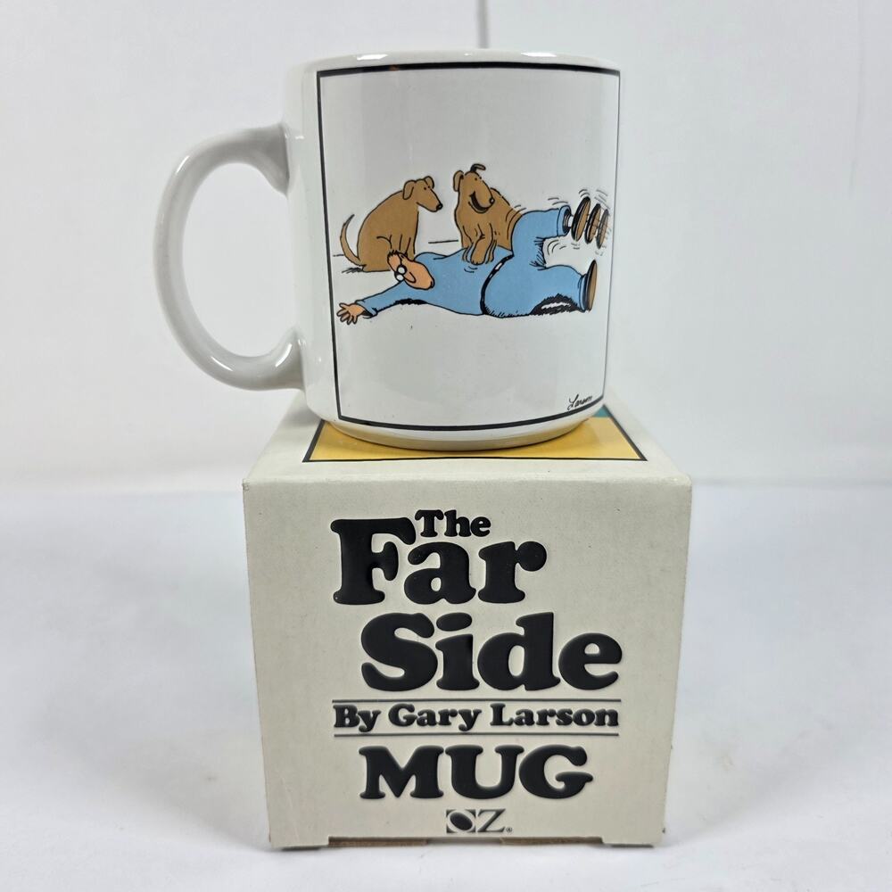 1982 The Far Side Gary Larson Coffee Mug Dogs Attack OZ Stoneware w/ Box